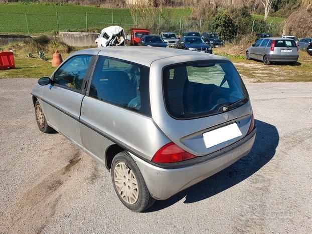 Lancia Y 1.2i cat Elefantino Blu