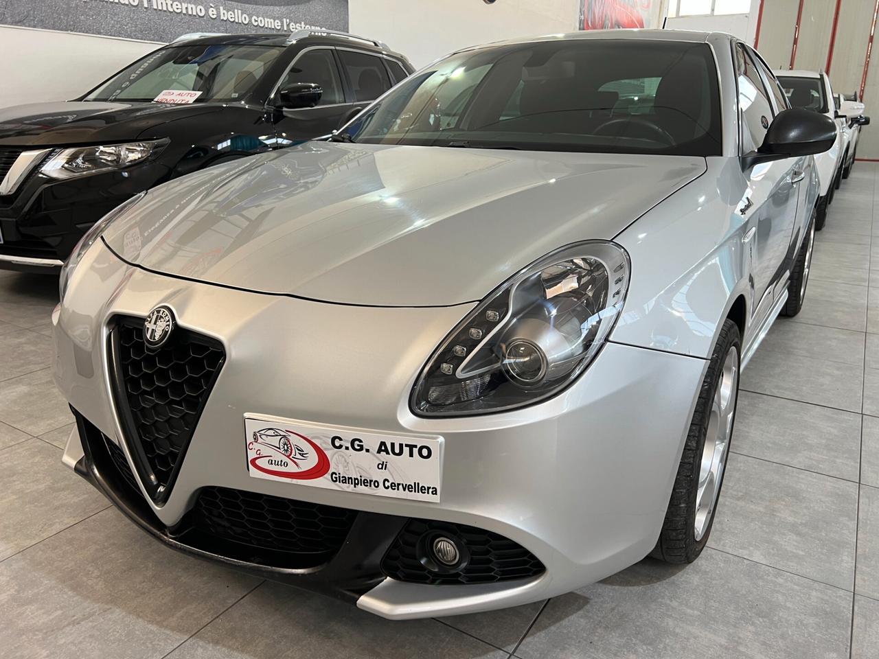 Alfa Romeo Giulietta 2.0 140 CV - DISTINCTIVE - 2012