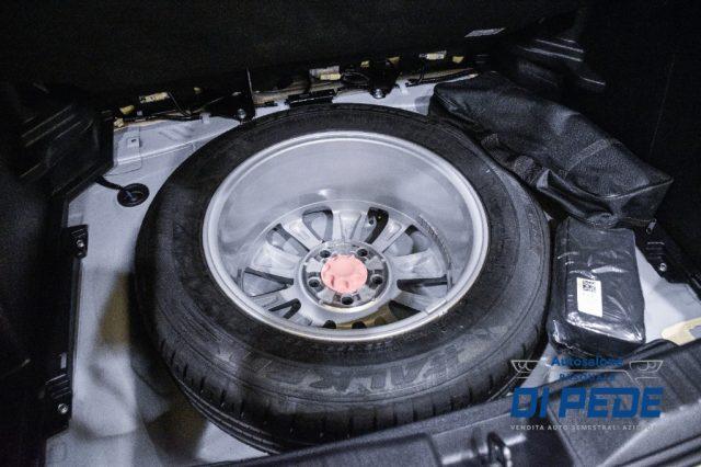 TOYOTA Yaris Cross 1.5 Hybrid 5p. E-CVT Business