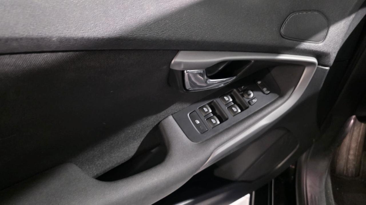 Volvo V40 D2 Business