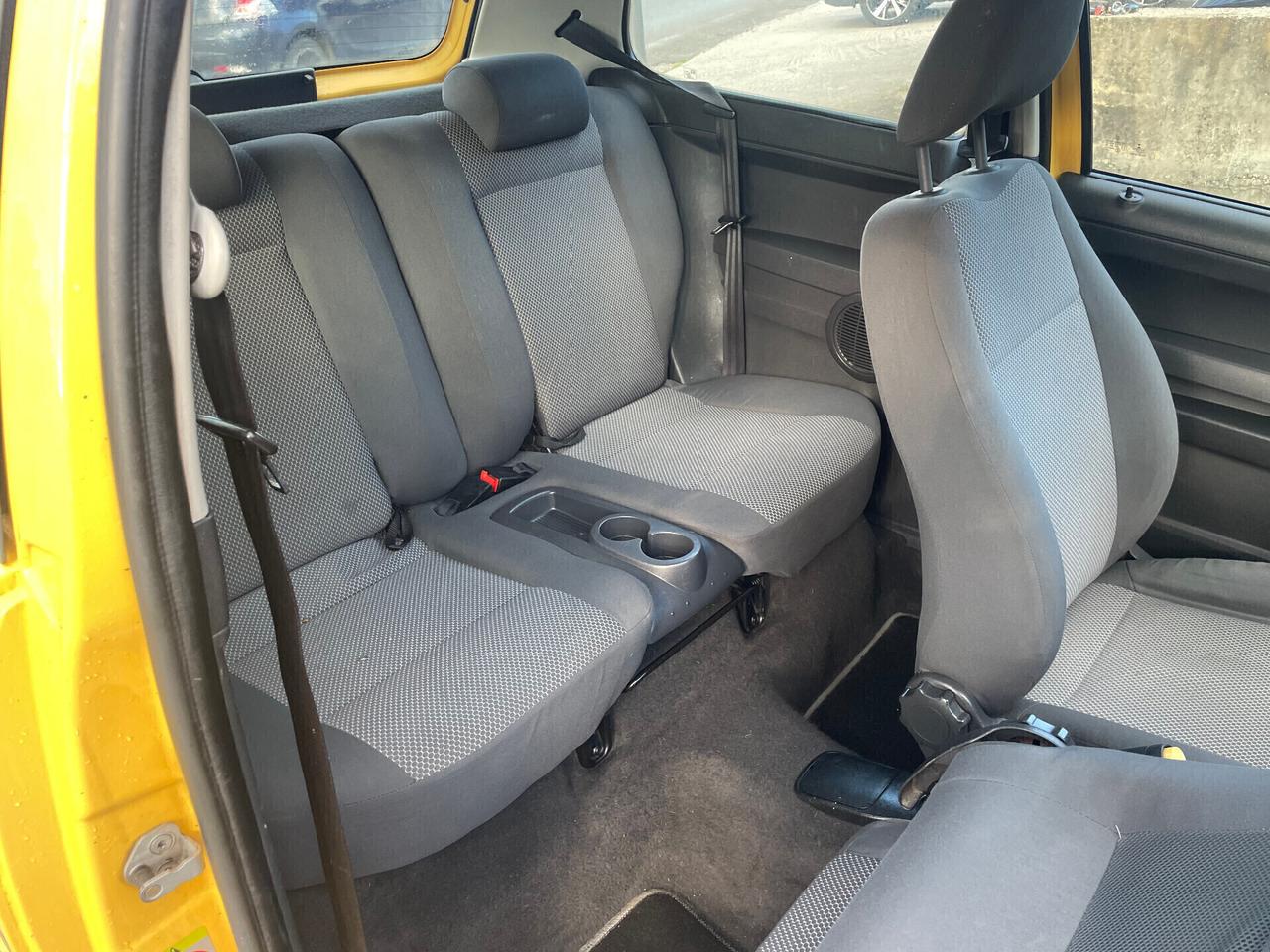 Volkswagen Fox 1.2 BENZINA