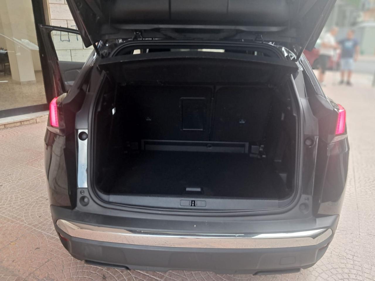 PEUGEOT 3008 1.5Diesel130CV-GtLine-FullOptionalEuro13990