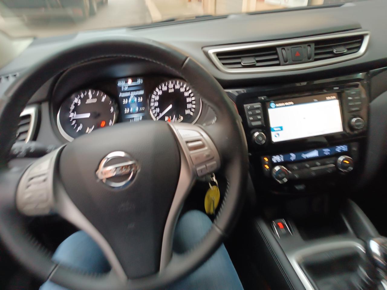Nissan Qashqai 1.5 dCi TEKNA NAVI CAMERA FULL