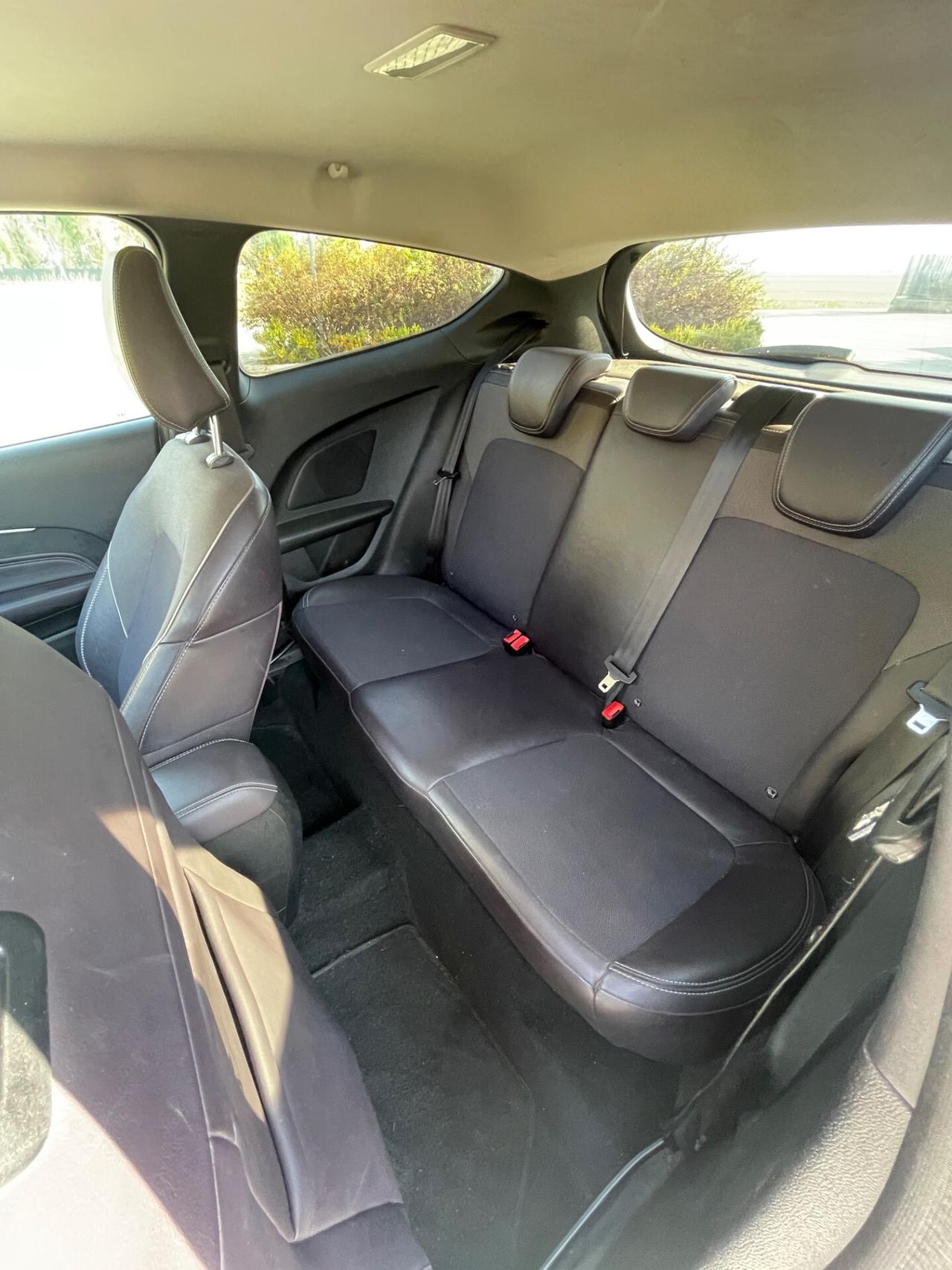 Ford Fiesta 1.5 TDCi 3P Vignale