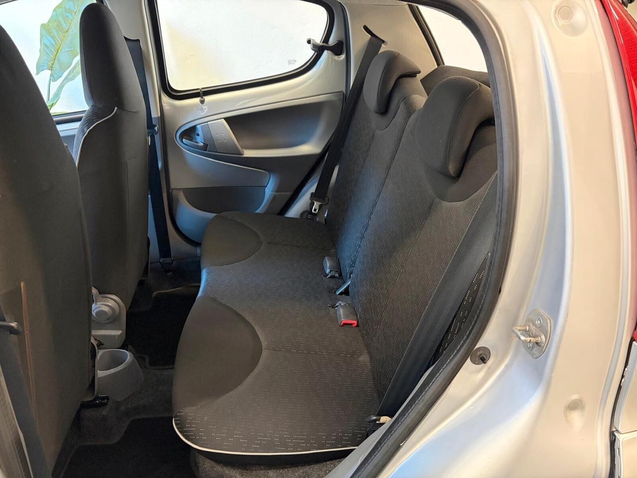 Peugeot 107 1.0 COMPRESO PASSAGGIO DI PROPRIETÀ