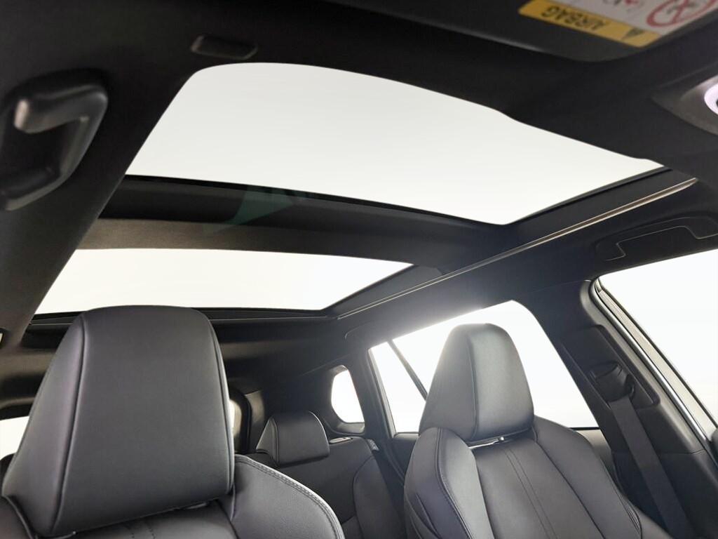 Toyota Corolla Cross 2.0 VVT-iE Hybrid Lounge 2WD E-CVT