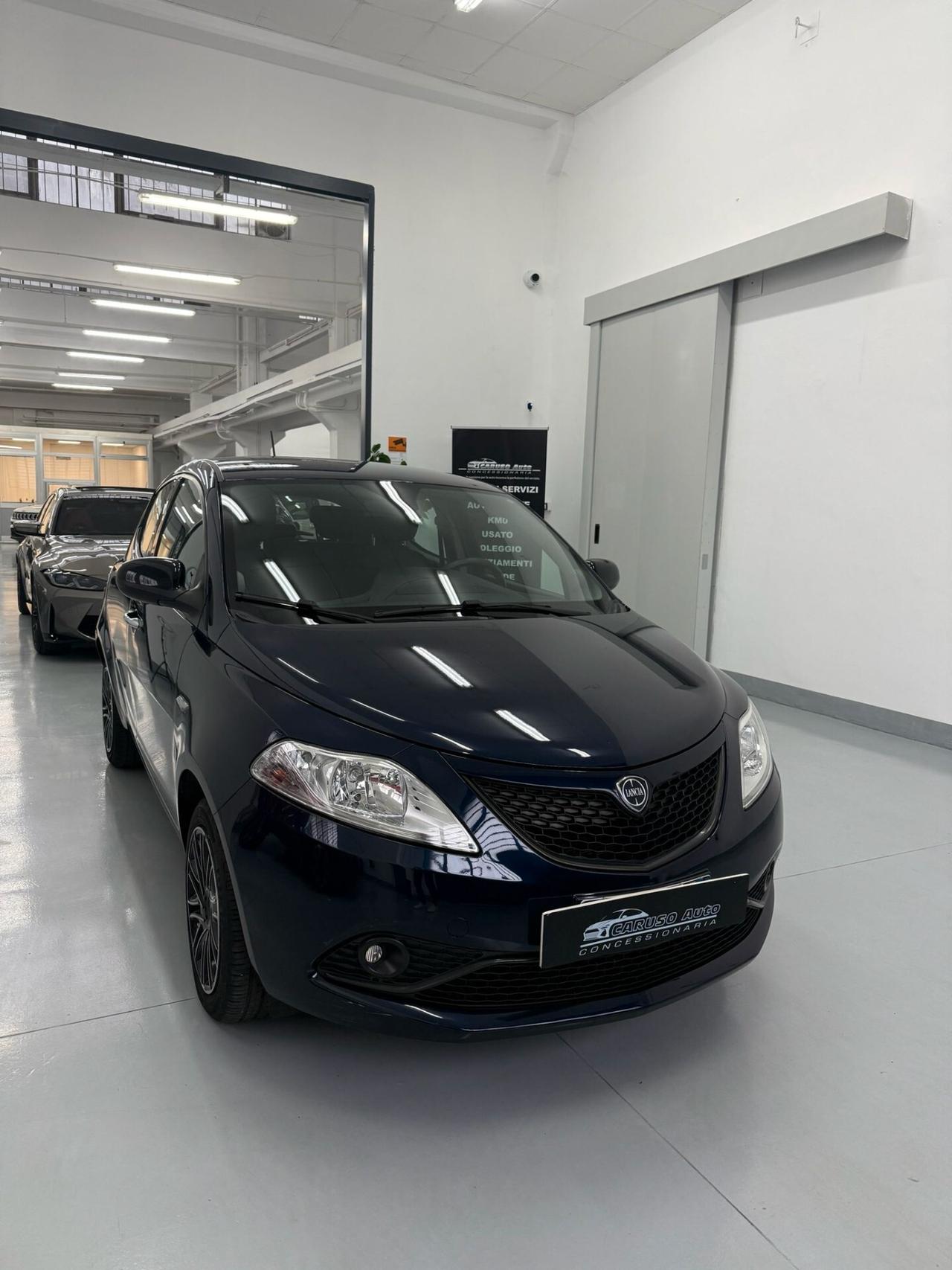 Lancia Ypsilon 1.0 FireFly 5 porte S&S Hybrid Ecochic Gold