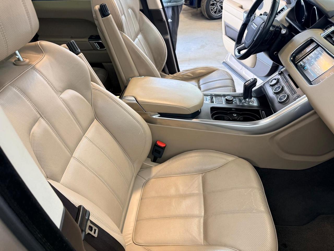 Land Rover Range Sport 3.0 TDV6 TETTO/Unipro