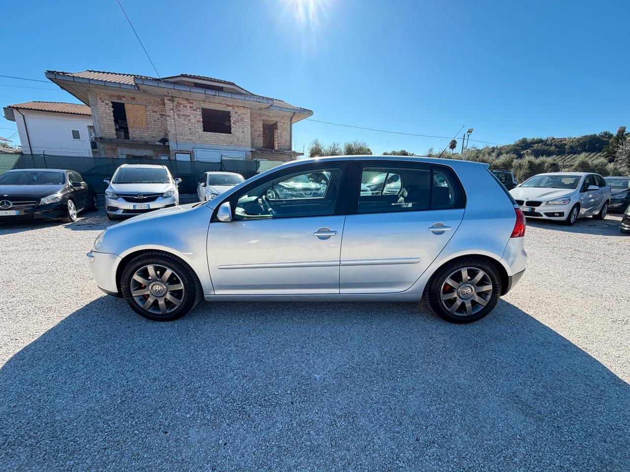 Volkswagen Golf 1.9 TDI 5p. Sportline 77 kw 105 cv 274.805 km
