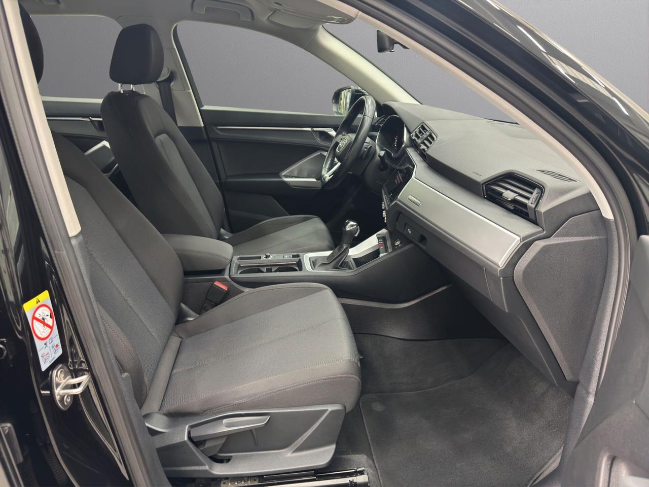 Audi Q3 35 TDI S tronic Business Advanced