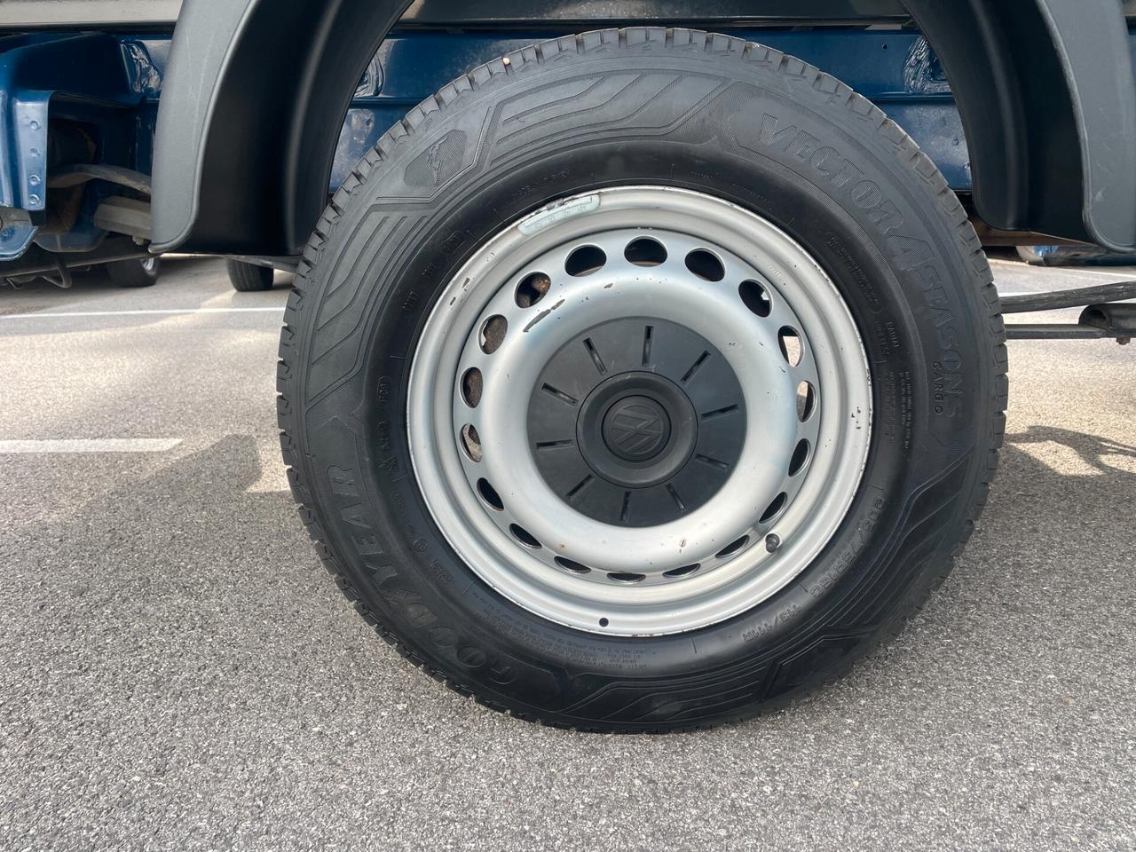 Volkswagen Crafter - 35 2.0 TDI 140cv L3 d.cab. cassonato