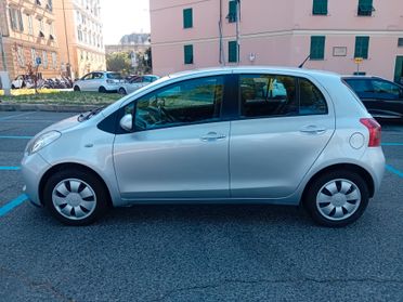 Toyota Yaris 1.3 5 porte
