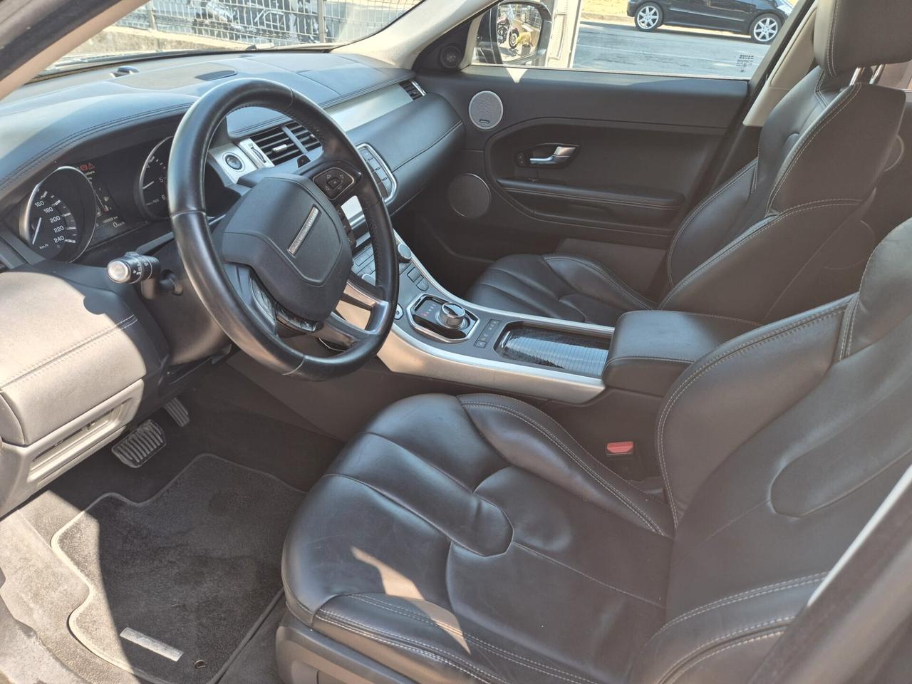RR Evoque 2.2 Sd4 Prestige E5B--4x4 Autom.!!!