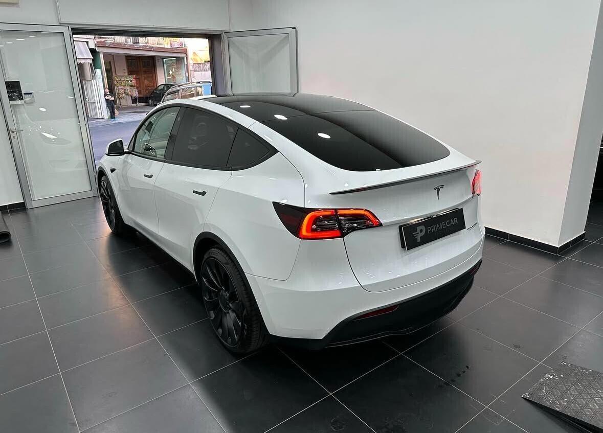 Tesla Model Y Performance AWD