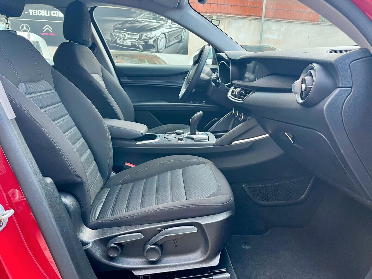 Alfa Romeo Stelvio 2.2 Turbodiesel 160 CV AT8 RWD Business