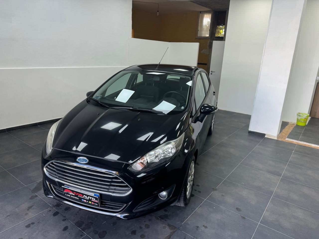 Ford Fiesta 1.5 TDCi 75CV 5 porte Titanium