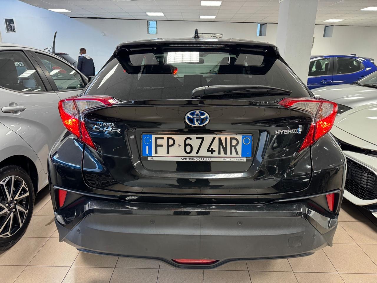 Toyota C-HR 1.8 Hybrid E-CVT Trend