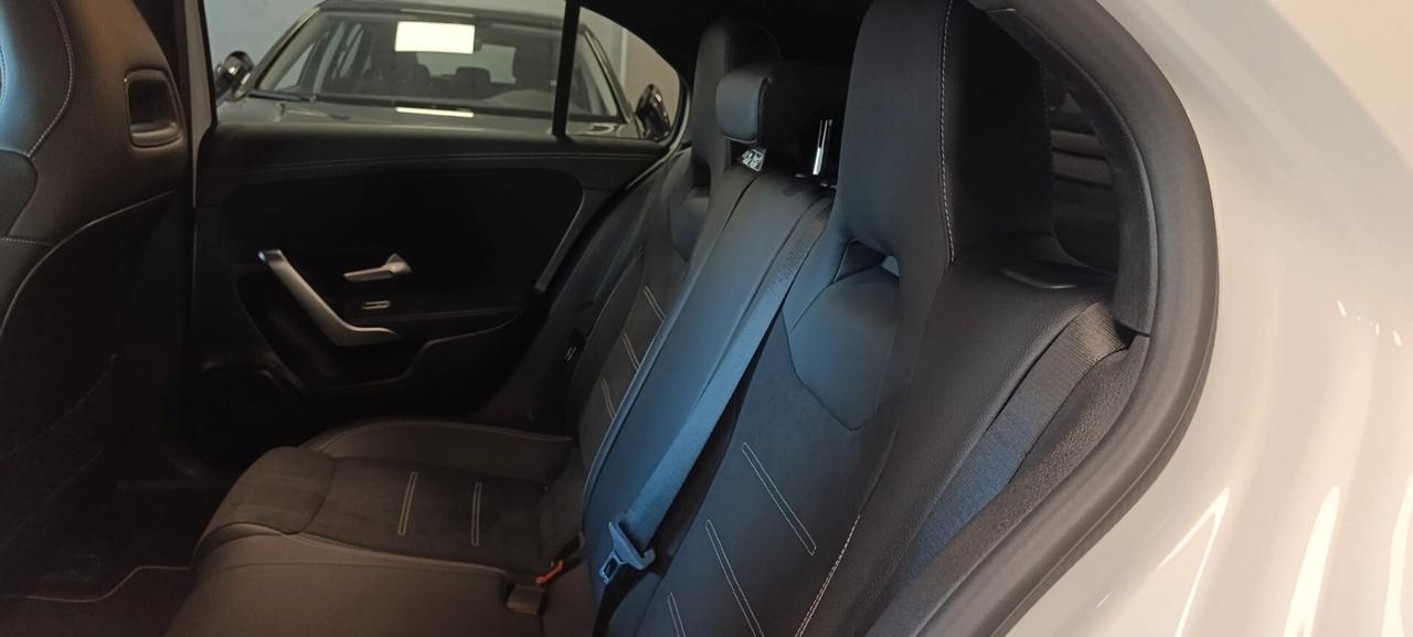 Mercedes-benz A 180 d Automatic Premium