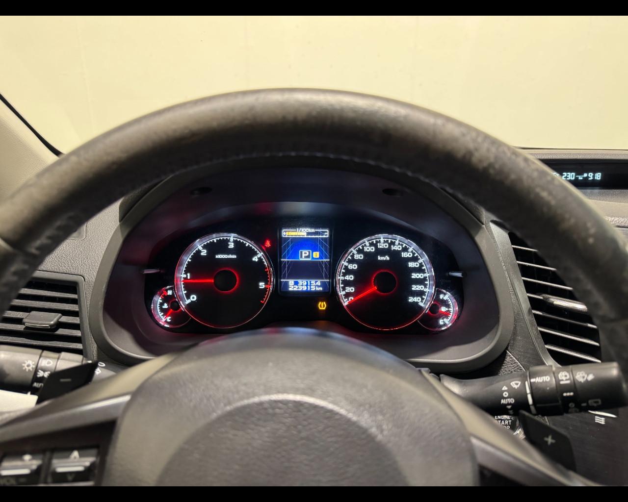 SUBARU OUTBACK 2.0D LINEARTRONIC TREND