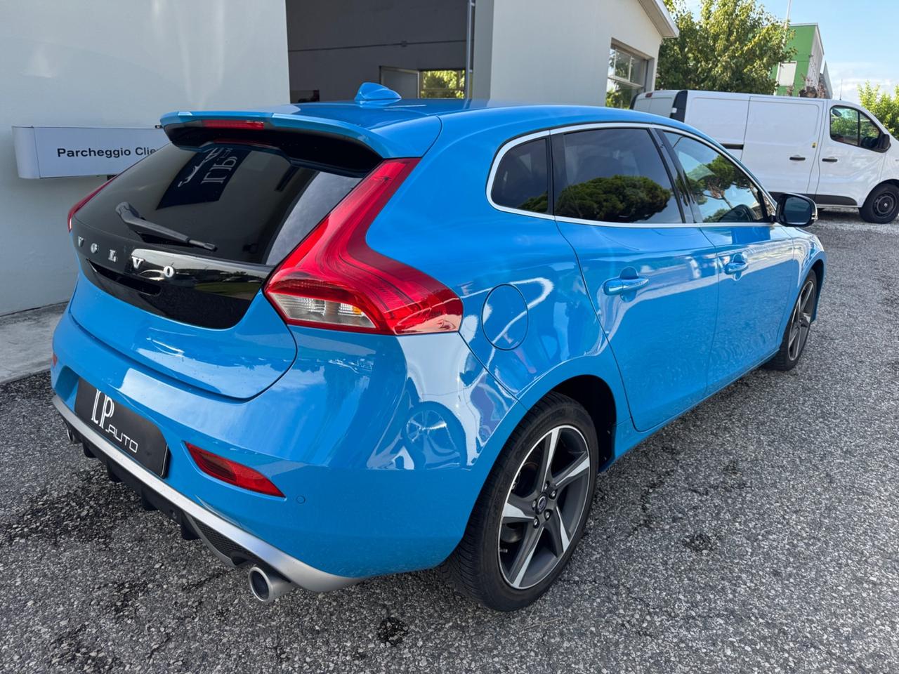 Volvo V40 D3 Geartronic R-design Kinetic