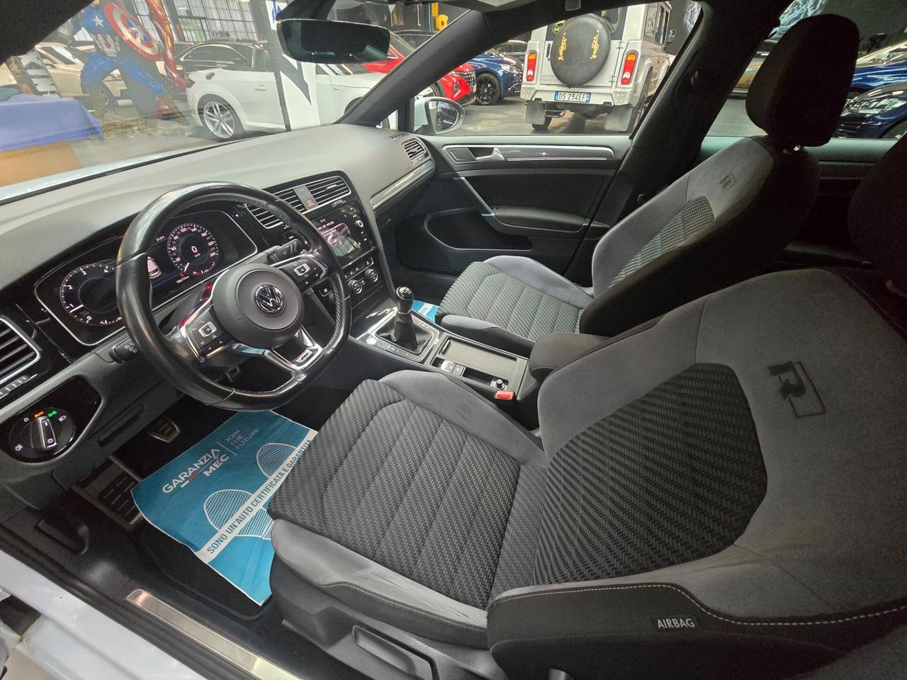 VOLKSWAGEN GOLF R-Line 1.6 TDI 116 CV 5p. SPORT