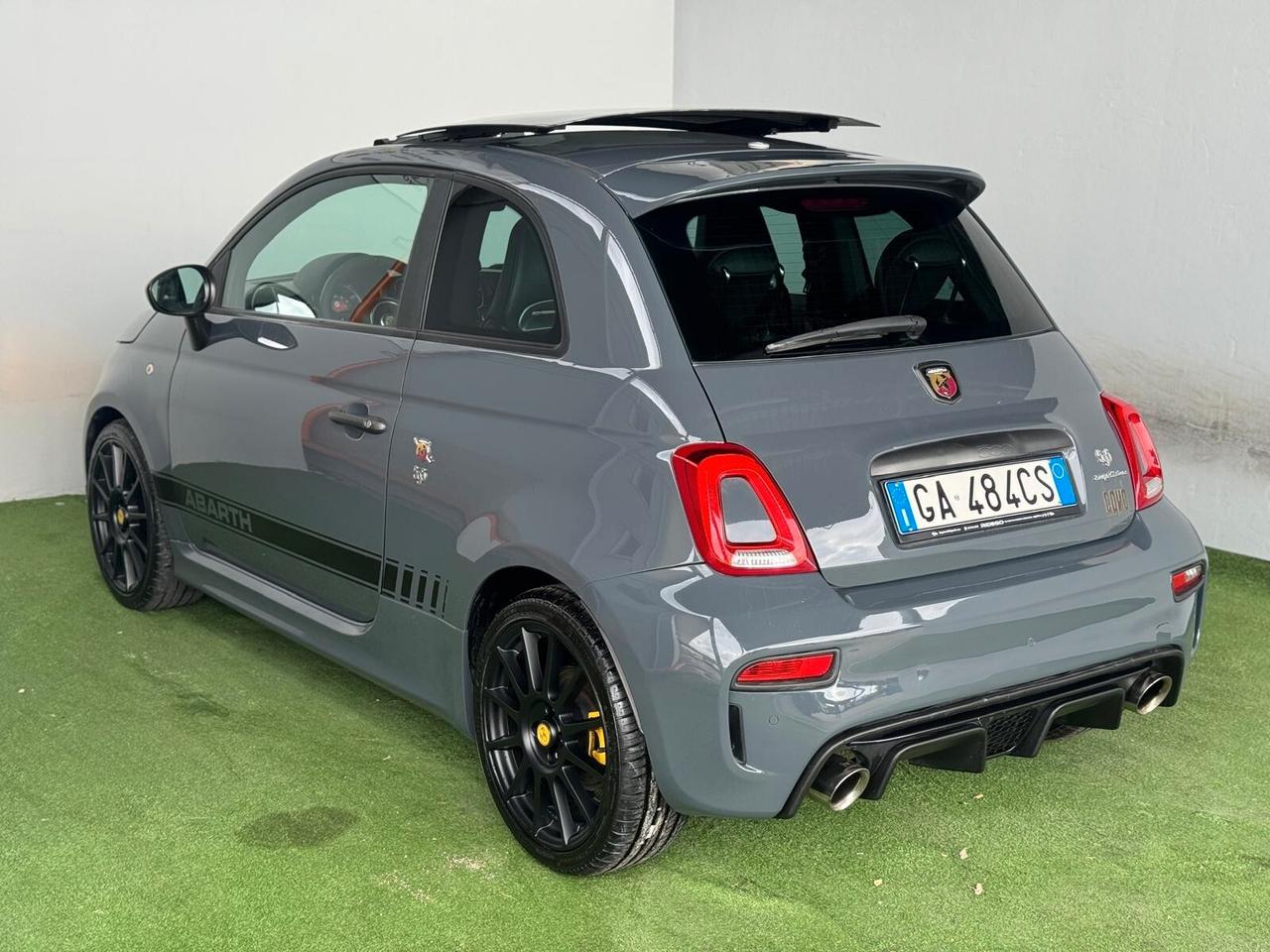 Abarth 595 1.4 Turbo T-Jet 180 CV Competizione