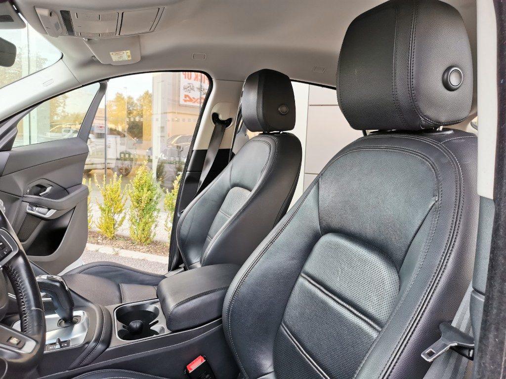 JAGUAR E-Pace (X540) E-Pace 2.0D 150 CV A...