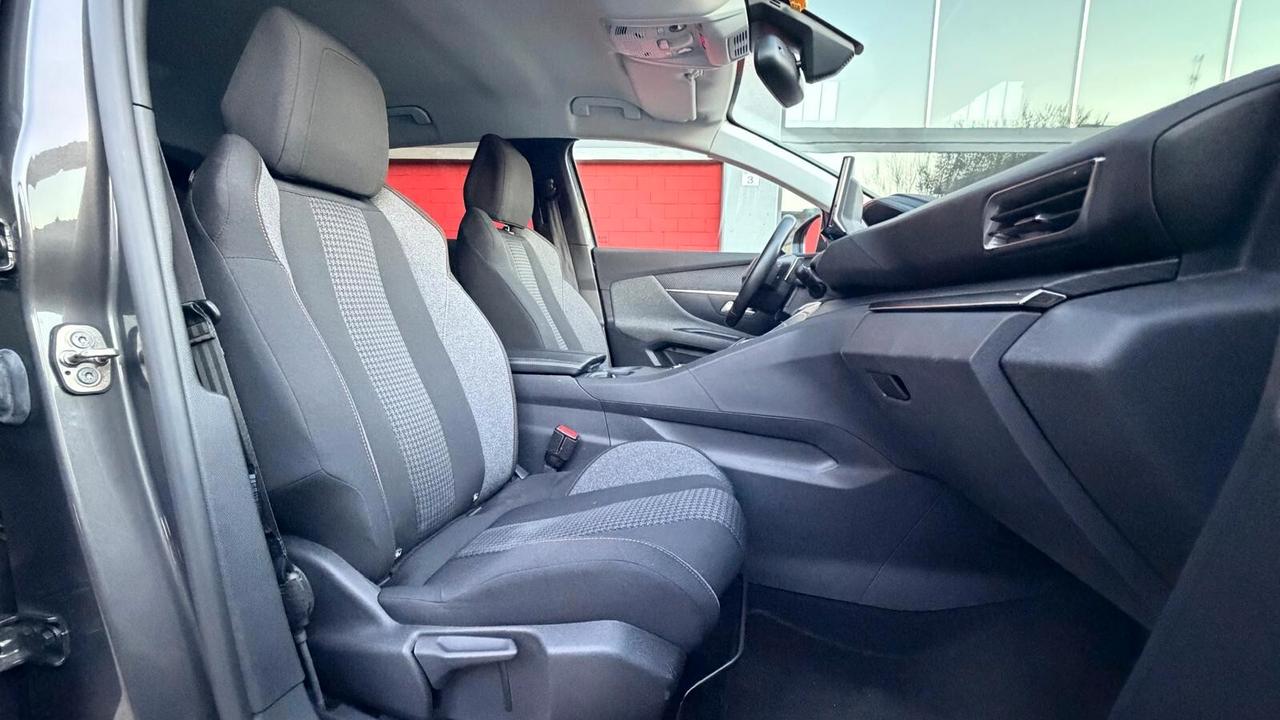 PEUGEOT 3008 1.5 BLUEHDI ALLURE 131CV - FULL LED,