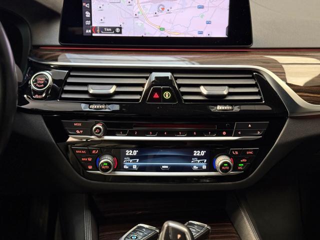 BMW 540 i xDrive Touring Luxury