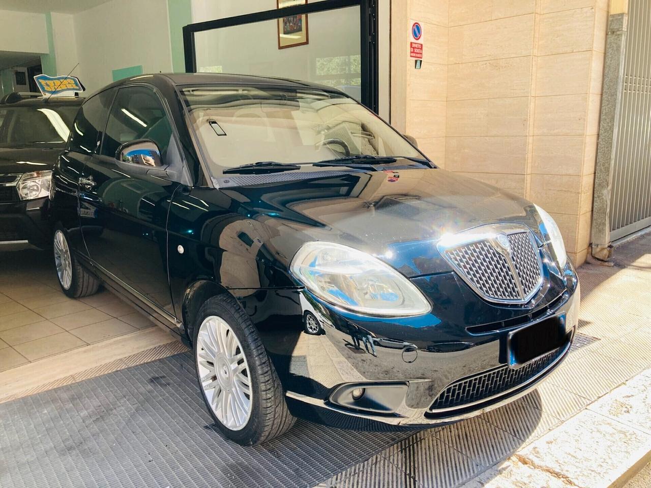 Lancia Ypsilon 1.3 MJT -X NEOPATENTATI - 2010