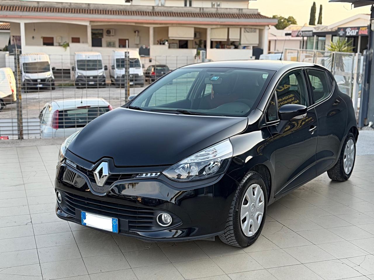 Renault Clio 1.2 75CV GPL 5 porte Live Garanzia 12 Mesi