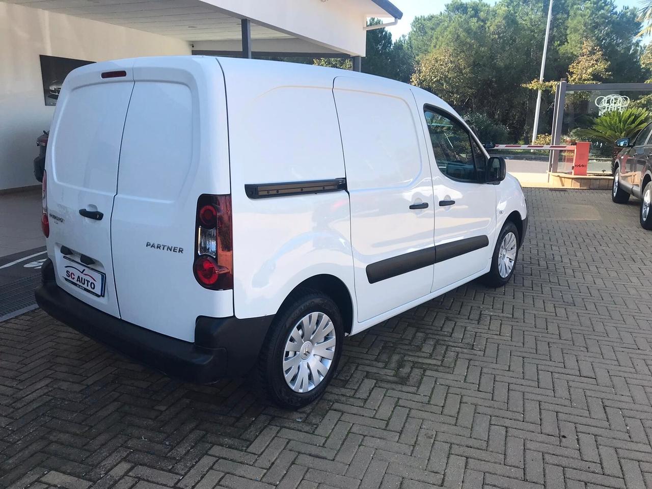 Peugeot Partner Tepee BlueHDi 75 Active