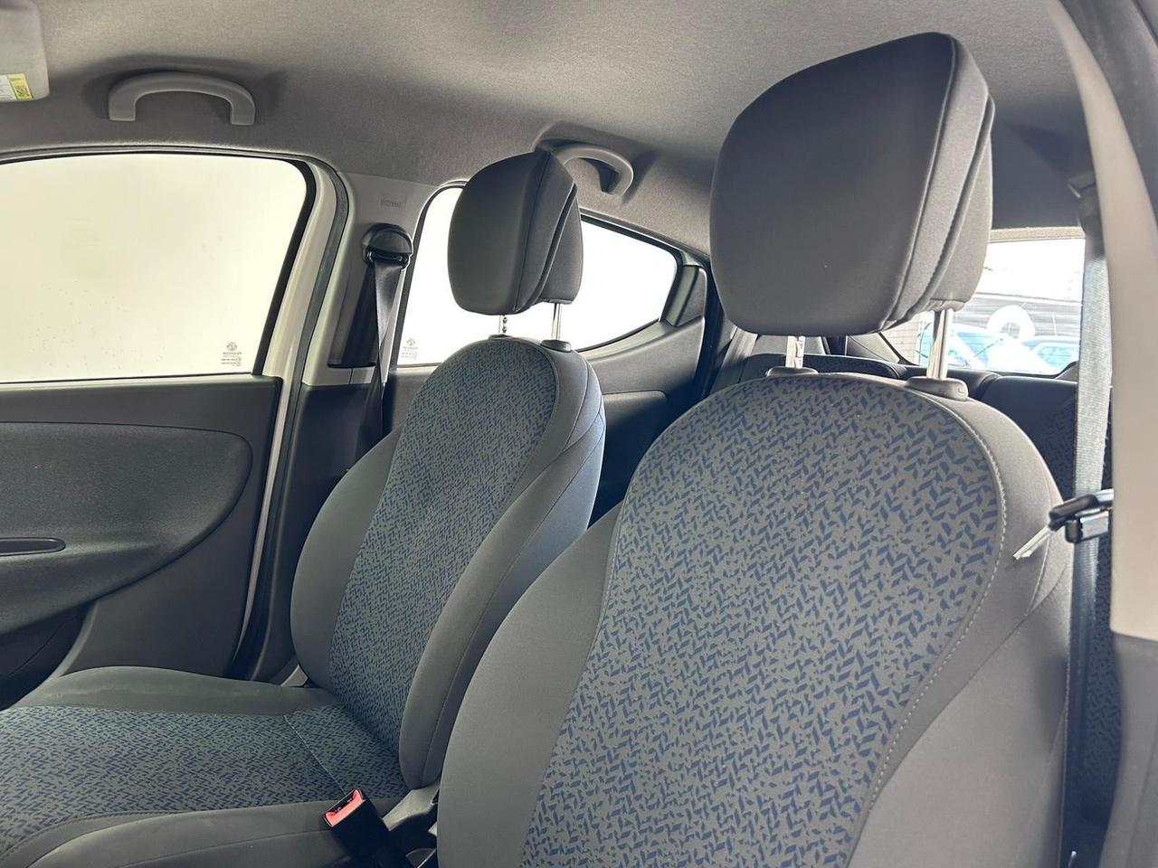 Lancia Ypsilon 1.0 FireFly 5 porte S&S Hybrid-GARANTITA-2022