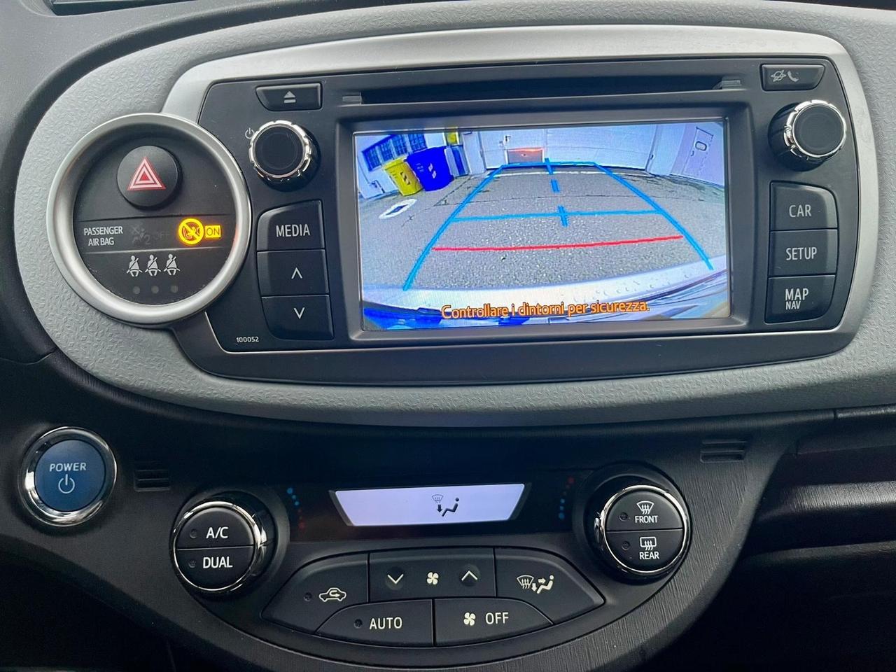 Toyota Yaris 1.5 Hybrid 104.000km 2013 perfetta