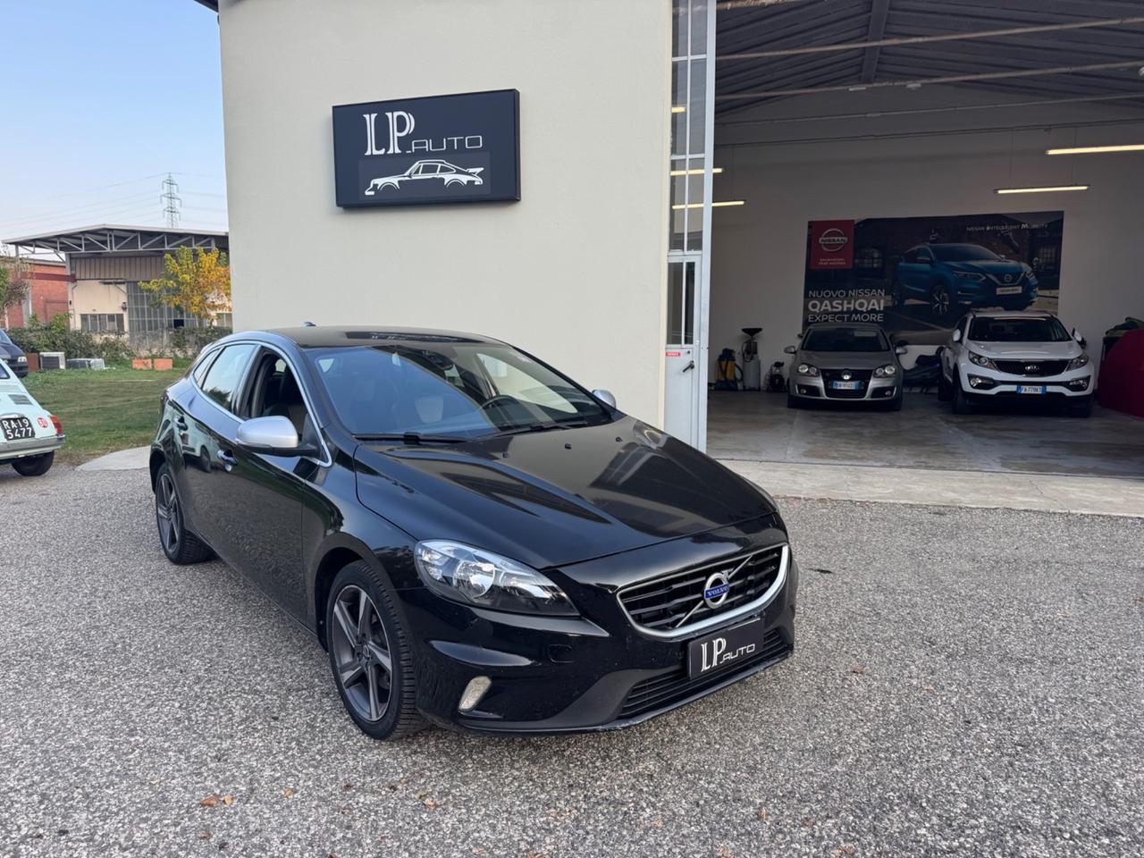 Volvo V40 D2 R-design Kinetic