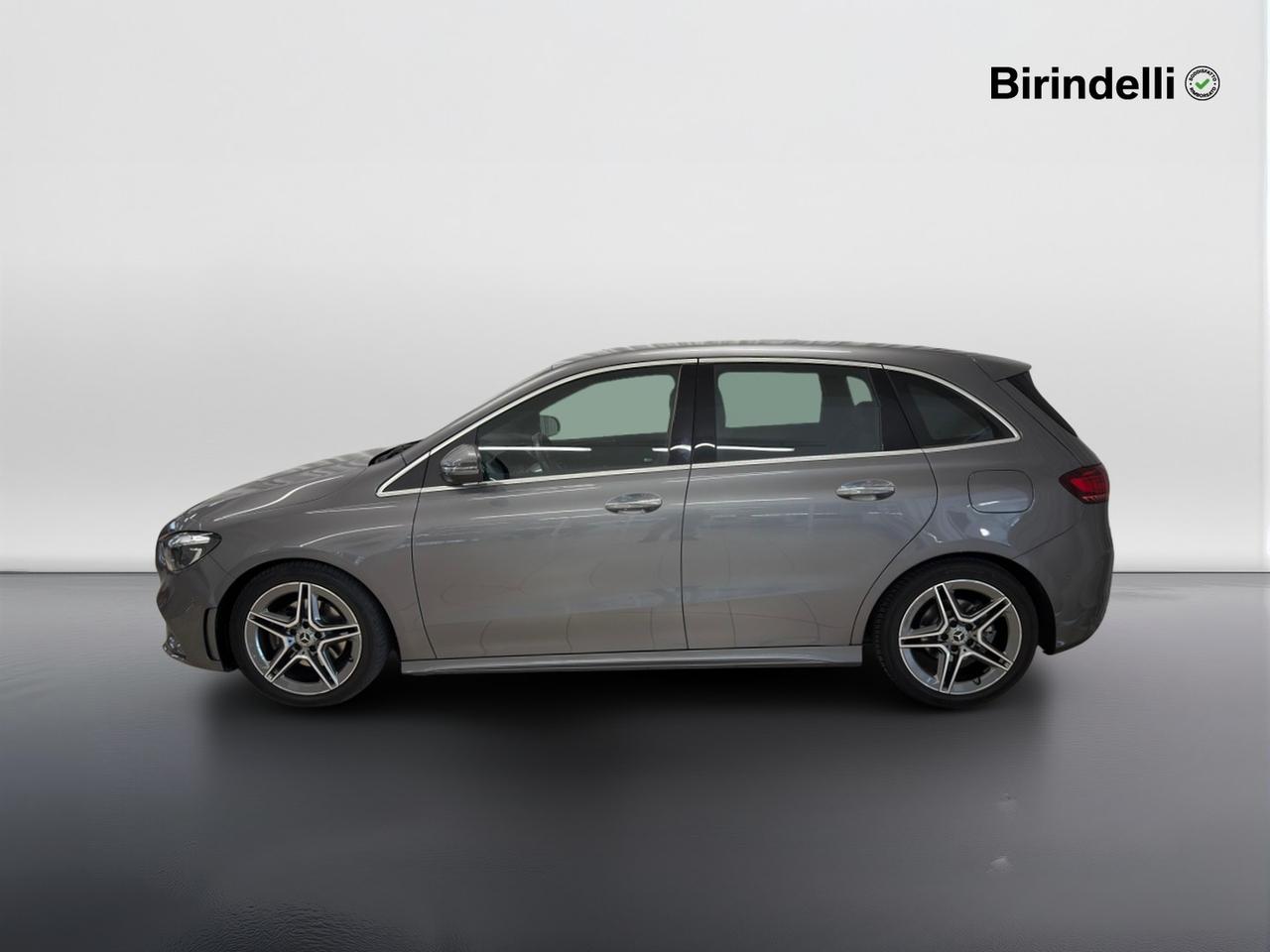 Mercedes-Benz Classe B (W247) - B 180 d Automatic AMG Line Premium