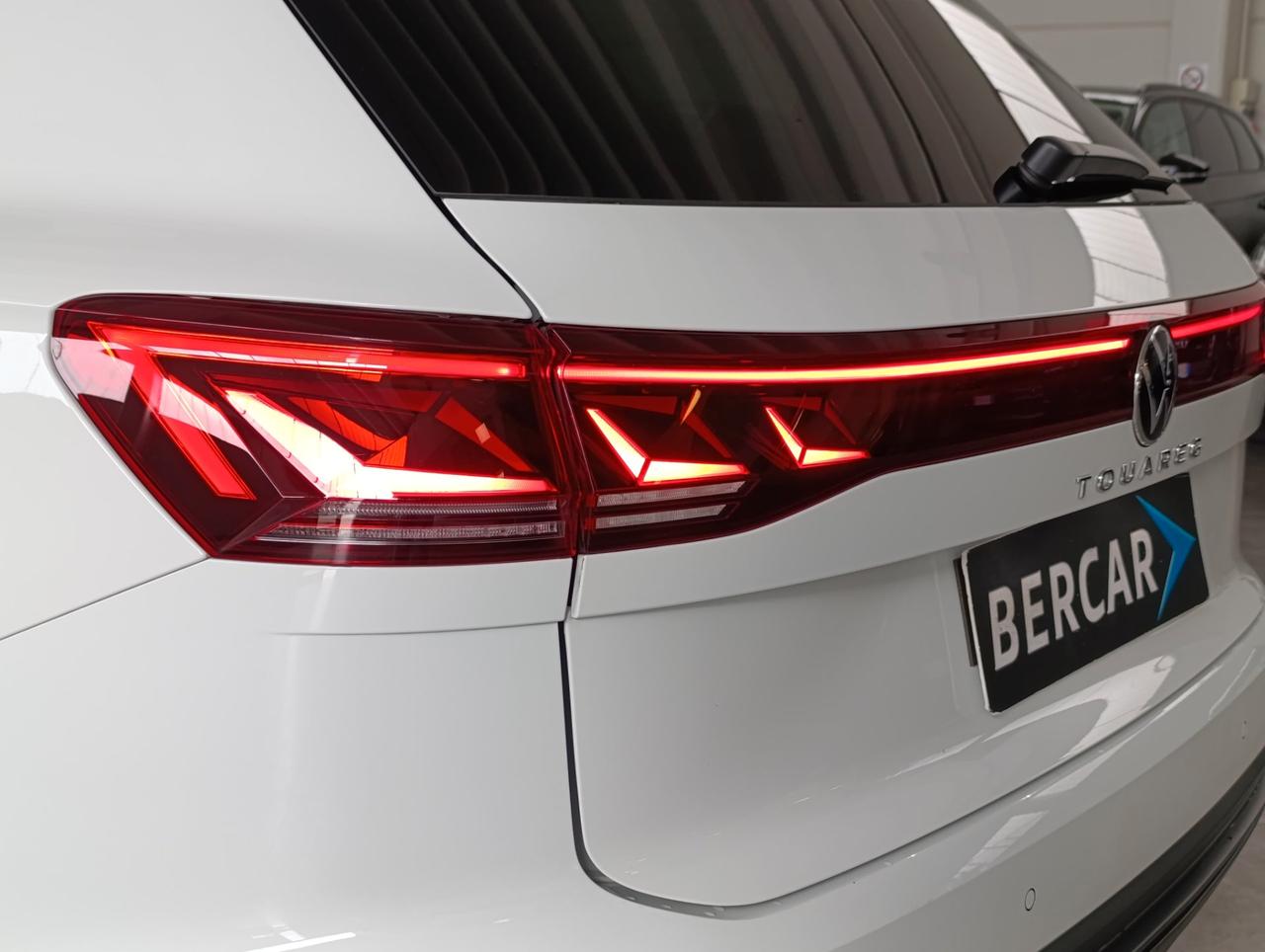 Volkswagen Touareg 3.0 V6 tdi scr 231cv auto