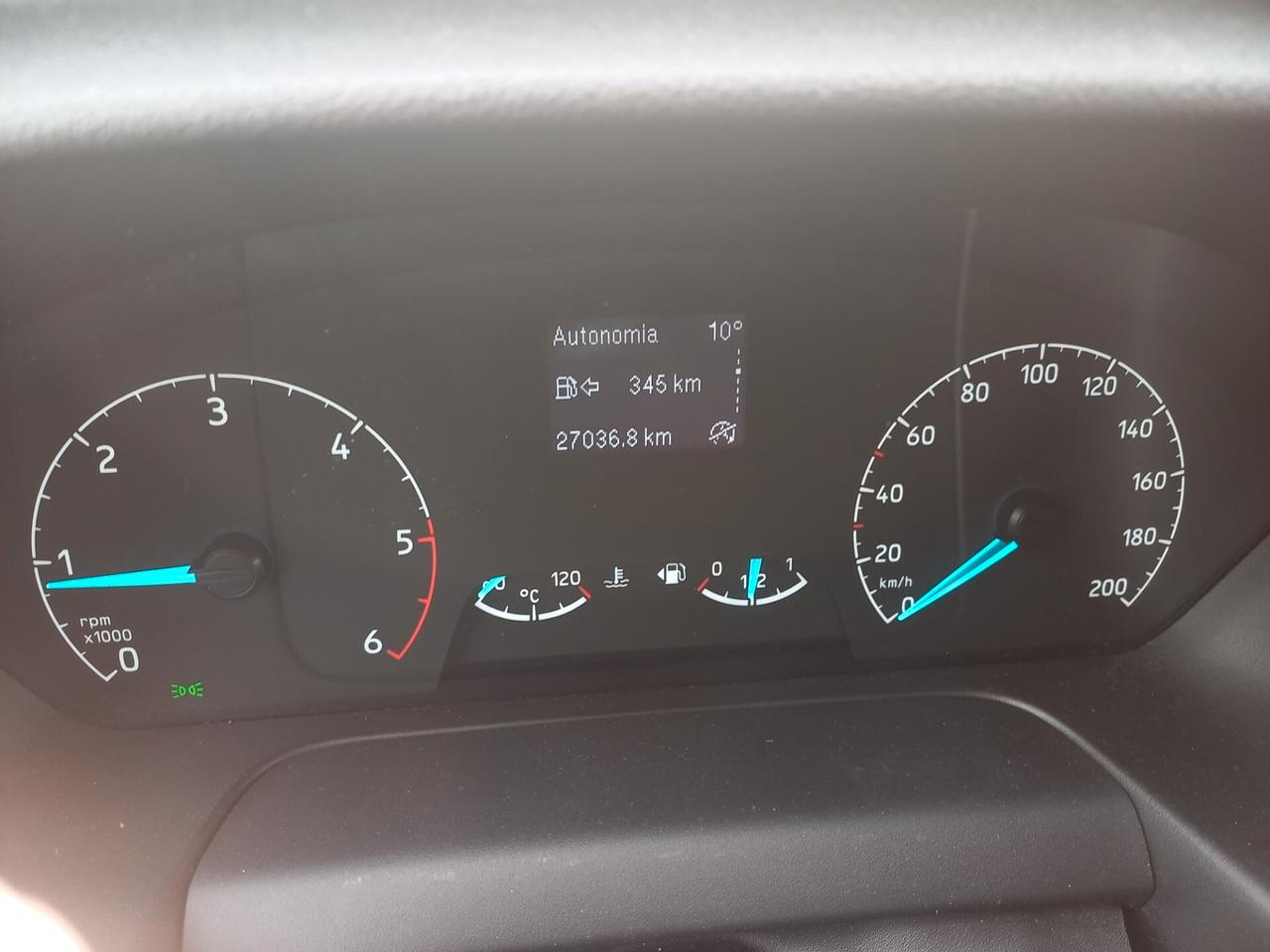 Ford Transit Custom 280 L1 130cv Titanium