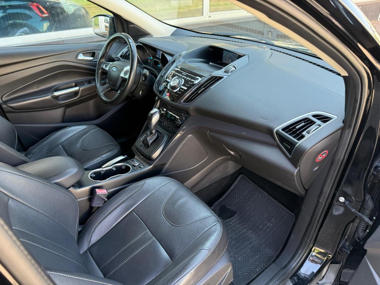 Ford Kuga 2.0 TDCI 163 CV 4WD Powershift Titanium X