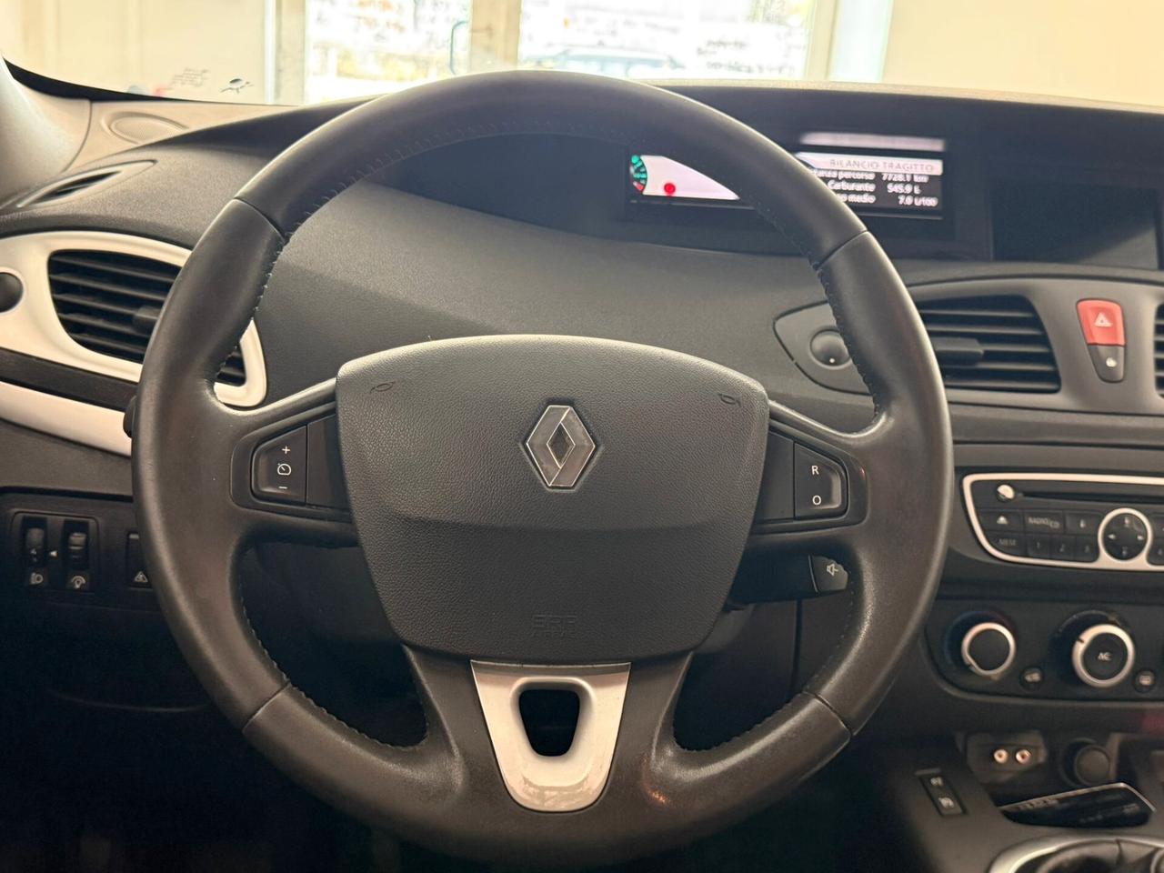 Renault Scenic Scénic X-Mod 1.5 dCi 110CV Luxe