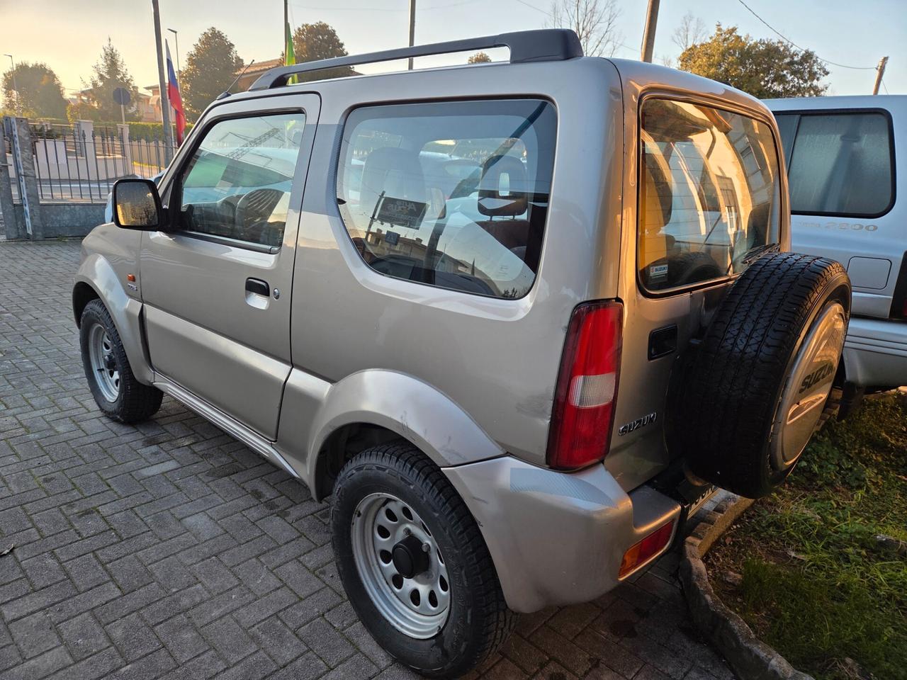Suzuki Jimny 1.5 DDiS cat 4WD