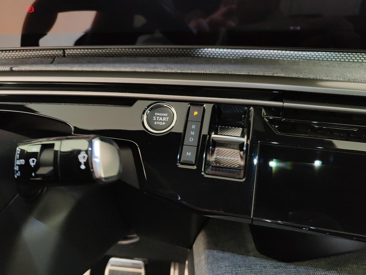 Peugeot 3008 Hybrid 136 e-DCS6 GT