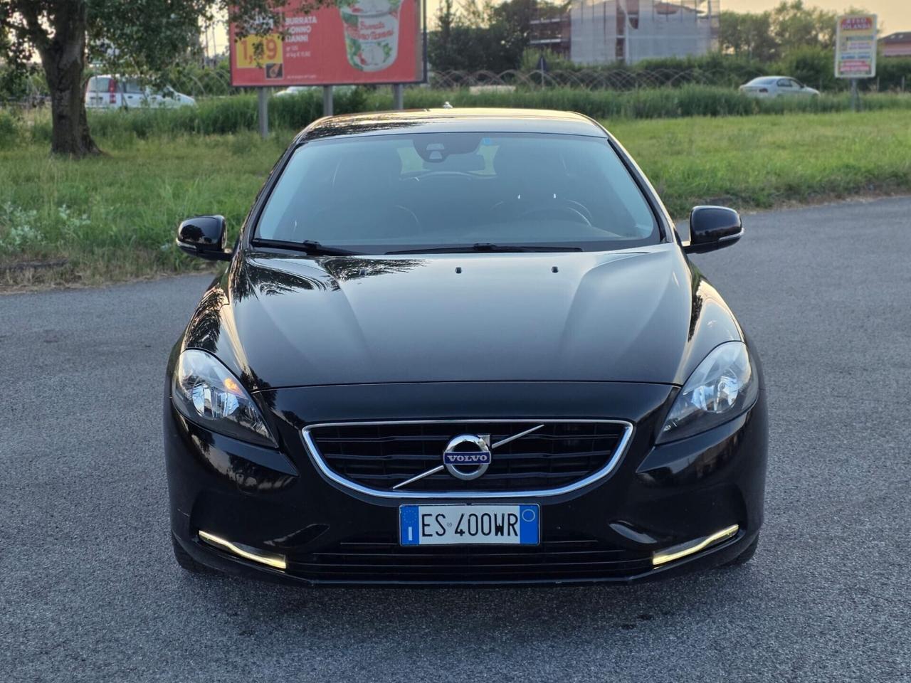Volvo V40 1.6 diesel 2013 Neo Patentati