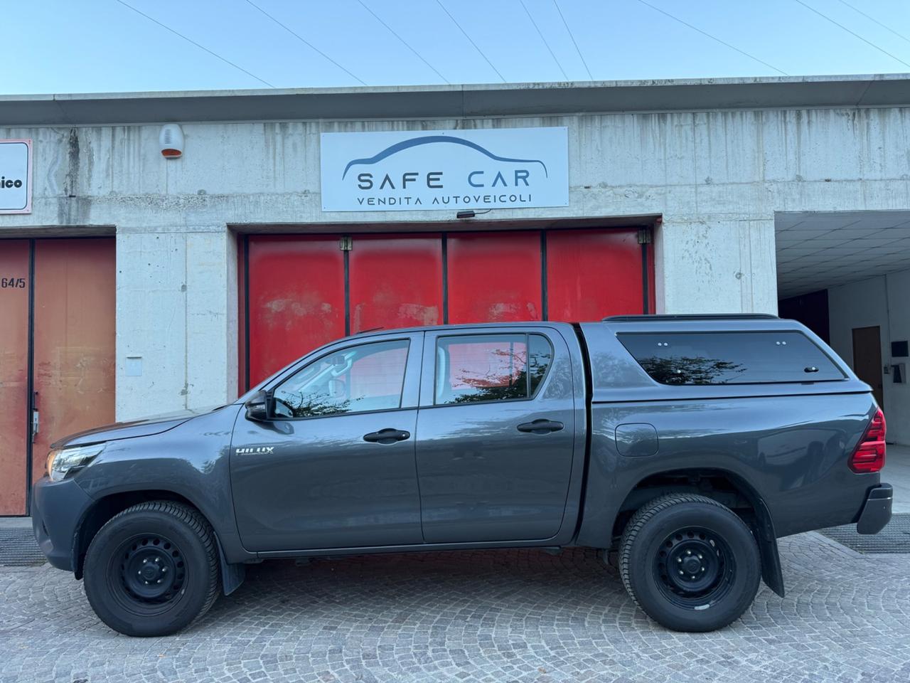 Toyota Hilux 2.4 D-4D 4WD 4 porte Double Cab Executive