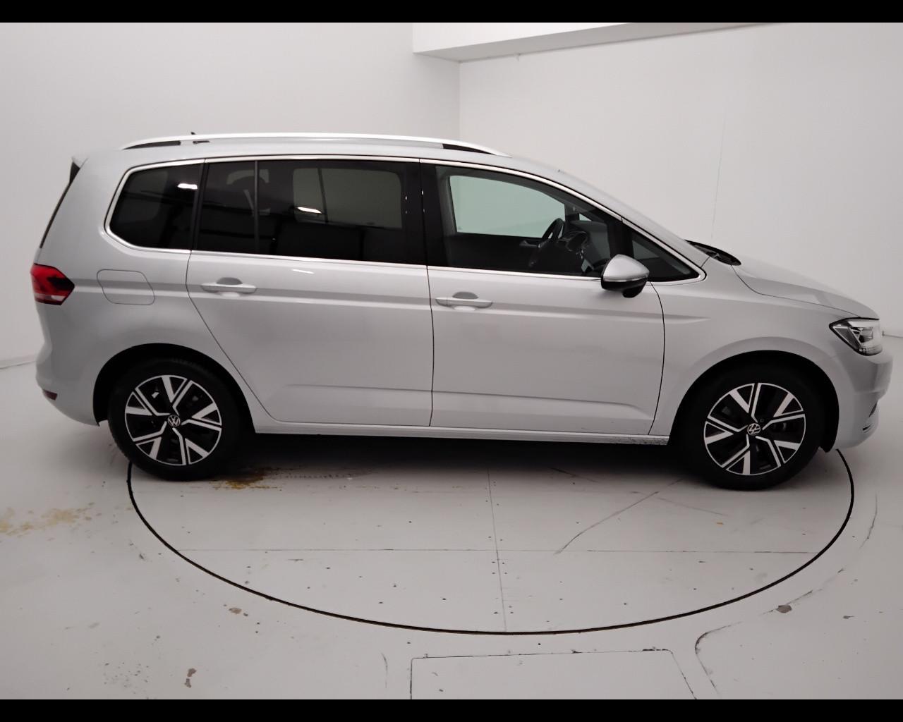VOLKSWAGEN Touran III 2015 - Touran 2.0 tdi Executive dsg