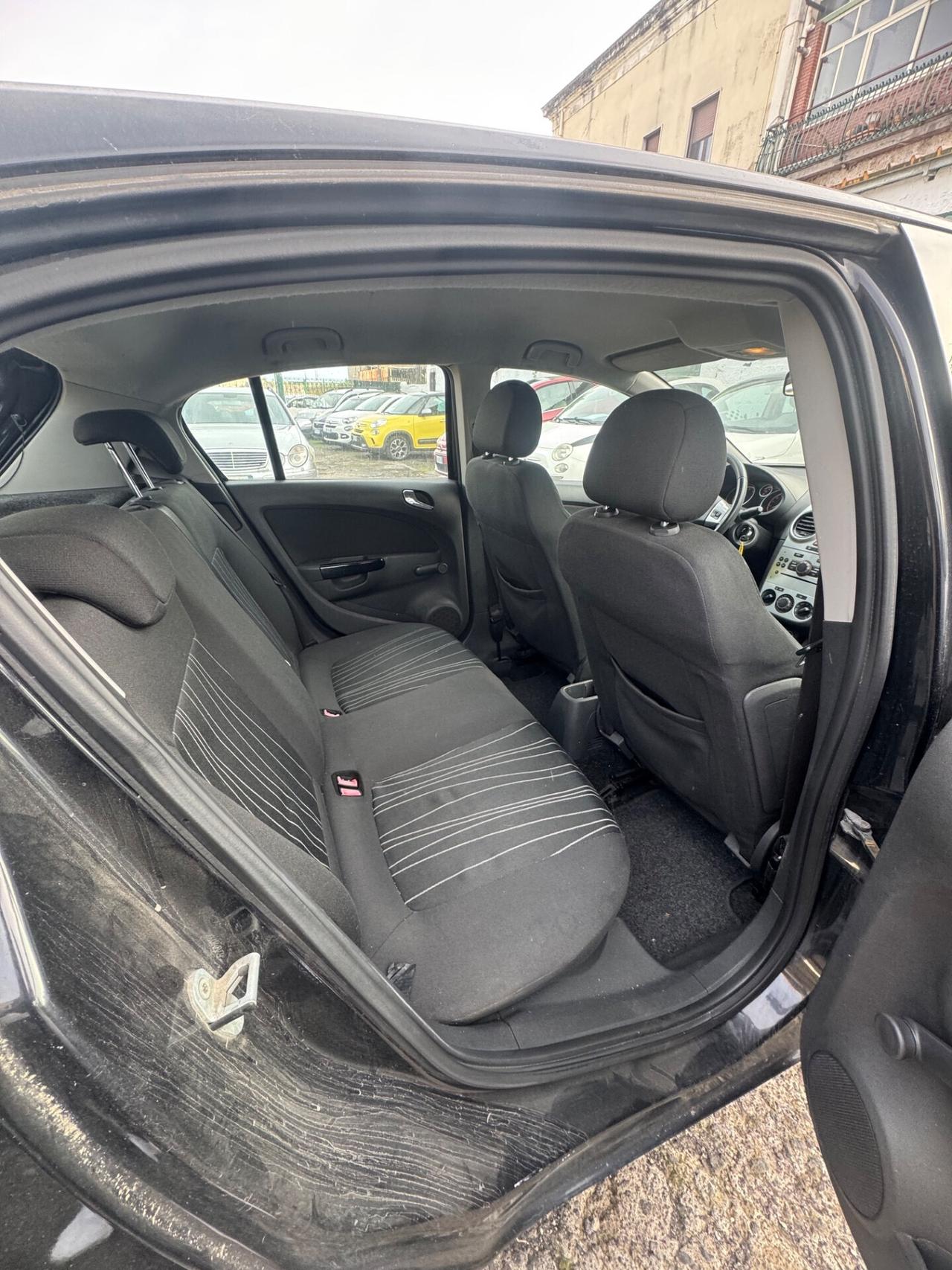 Opel Corsa 1.2 80CV 5 porte GPL-TECH Club