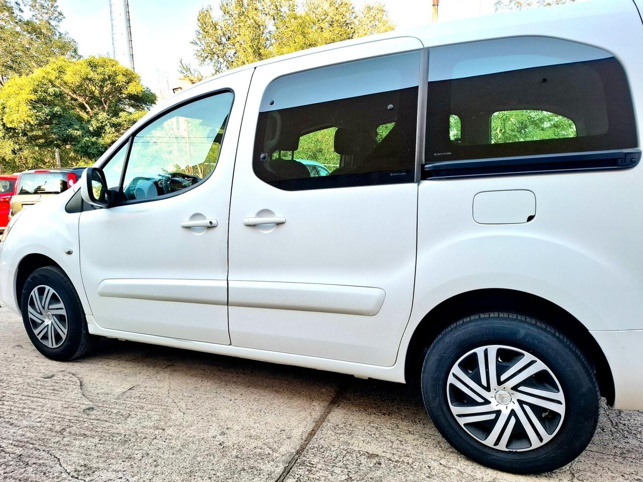 Citroen Berlingo Multispace BlueHDi 100 Feel