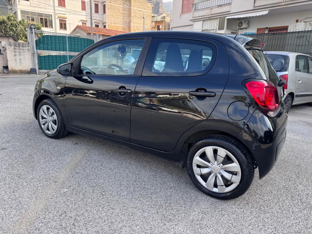Citroen C1 VTi 68 ETG 5 porte Shine