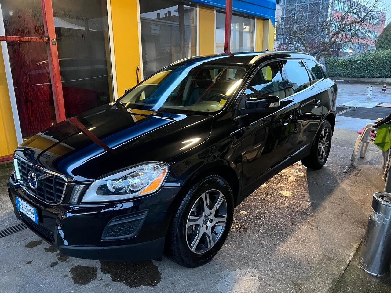Volvo XC 60 XC60 DRIVe Momentum