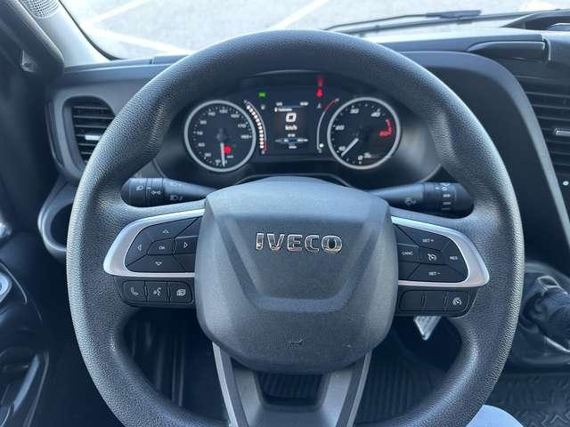 Iveco Daily 35C16H3.0 Cent Reg Telo Post 4440x2240x2850 kg 820